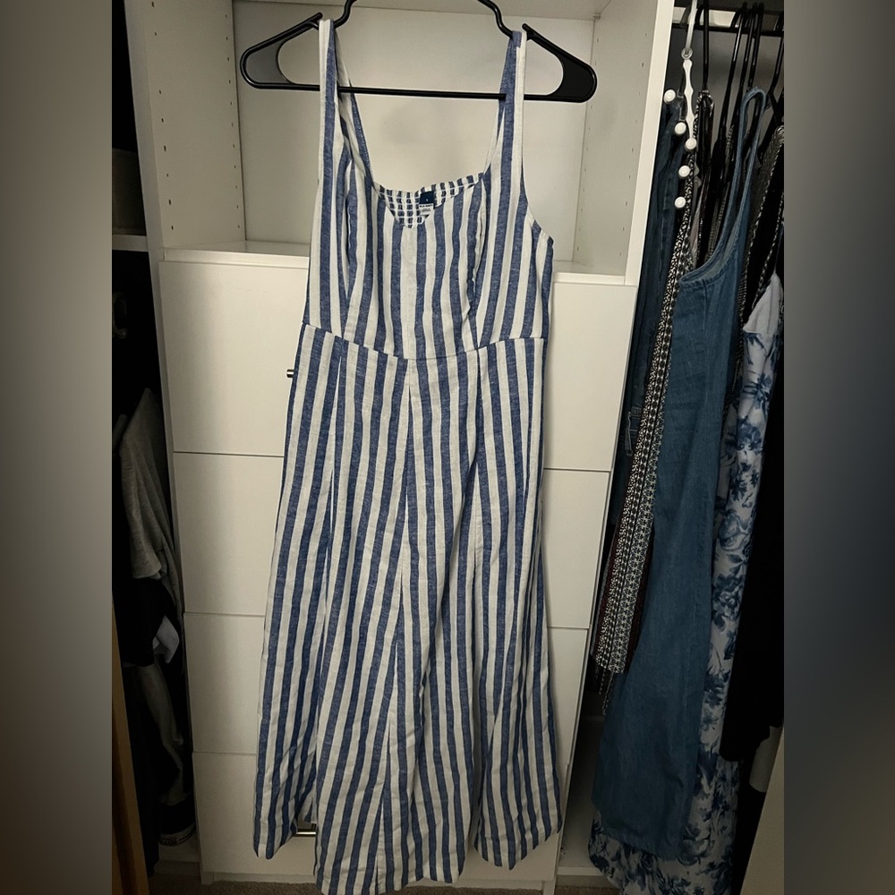 Old Navy fit and flare linen blend midi dress blue and white stripes size small